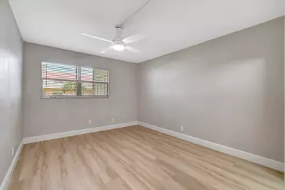 484 Saxony K, Delray Beach, FL 33446 - Photo 15