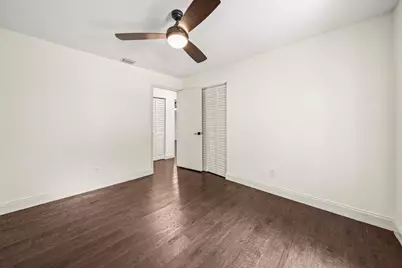 638 SW 4th Avenue, Boynton Beach, FL 33426 - Photo 17