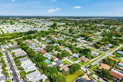 638 SW 4th Avenue, Boynton Beach, FL 33426 - Photo 41