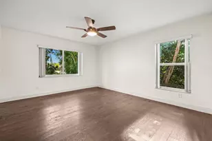 638 SW 4th Ave, Boynton Beach, FL 33426 - Photo 13