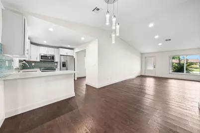 638 SW 4th Avenue, Boynton Beach, FL 33426 - Photo 7