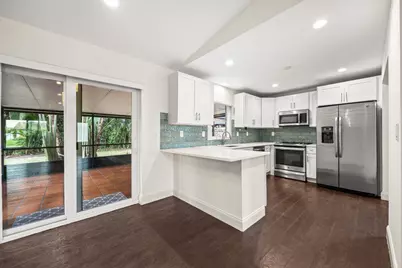 638 SW 4th Avenue, Boynton Beach, FL 33426 - Photo 11