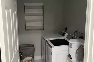 219 NW Biltmore St, Port Saint Lucie, FL 34983 - Photo 9