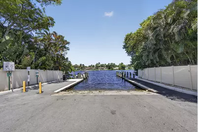 8111 W Lake Drive, Lake Clarke Shores, FL 33406 - Photo 67