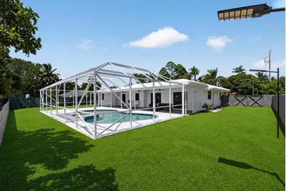 8111 W Lake Drive, Lake Clarke Shores, FL 33406 - Photo 57
