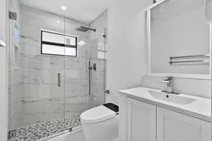 8111 W Lake Dr, Lake Clarke Shores, FL 33406 - Photo 37