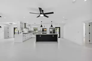 8111 W Lake Dr, Lake Clarke Shores, FL 33406 - Photo 15