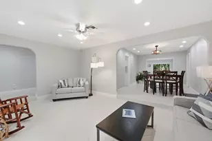 8386 Shadow Wood Blvd, Coral Springs, FL 33071 - Photo 7