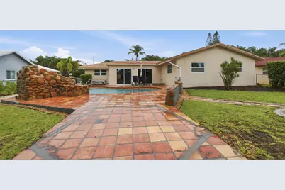 8386 Shadow Wood Boulevard, Coral Springs, FL 33071 - Photo 35