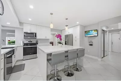 8386 Shadow Wood Boulevard, Coral Springs, FL 33071 - Photo 13