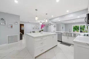 8386 Shadow Wood Blvd, Coral Springs, FL 33071 - Photo 11
