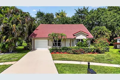 10065 Camelback Lane, Boca Raton, FL 33498 - Photo 1