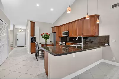 10065 Camelback Lane, Boca Raton, FL 33498 - Photo 15
