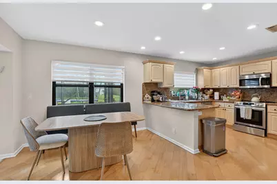 10065 Camelback Lane, Boca Raton, FL 33498 - Photo 11