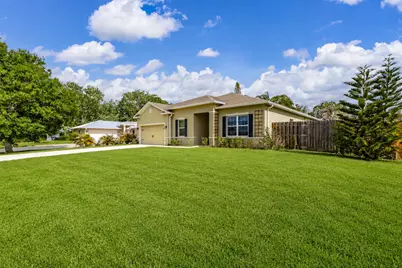 956 Claire Avenue, Sebastian, FL 32958 - Photo 3