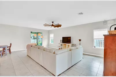 956 Claire Avenue, Sebastian, FL 32958 - Photo 9