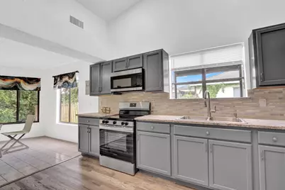 362 SE Crosspoint Drive, Port Saint Lucie, FL 34983 - Photo 13