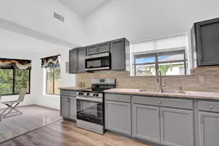 362 SE Crosspoint Dr, Port Saint Lucie, FL 34983 - Photo 13