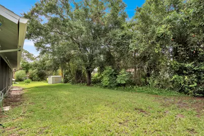 362 SE Crosspoint Drive, Port Saint Lucie, FL 34983 - Photo 29