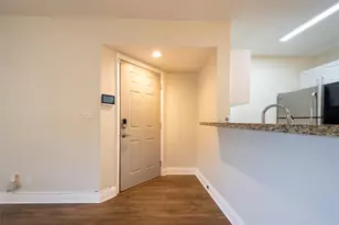 2906 S University Dr, Davie, FL 33328 - Photo 11