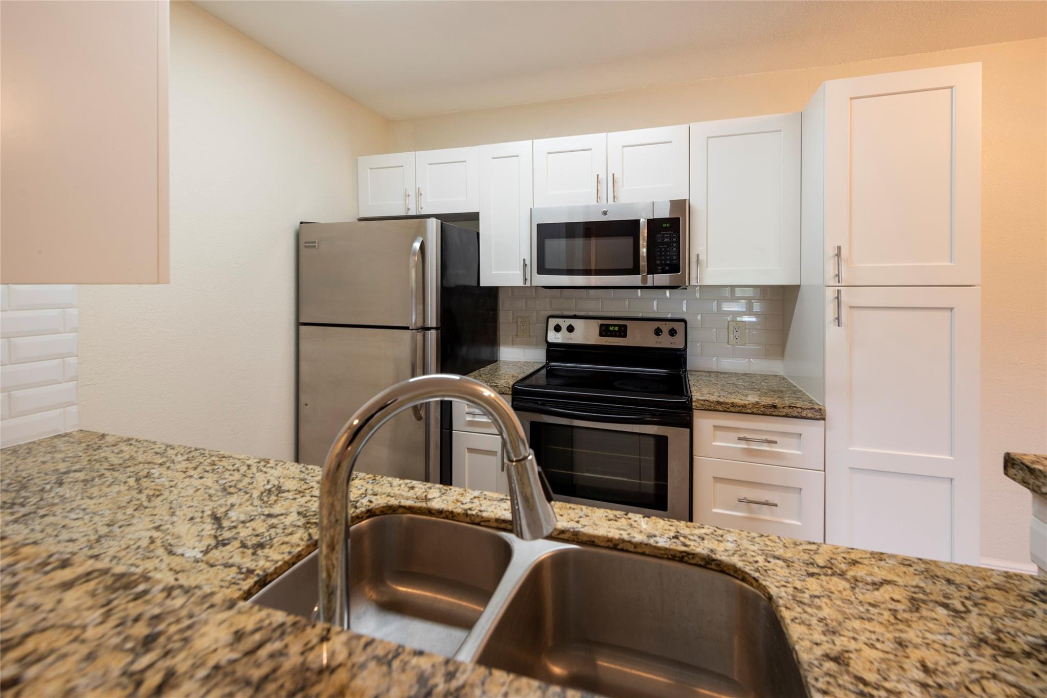 2906 S University Dr #10104 - 2906 S University Dr #10104, Davie, FL 33328 Luxury Property | Jose Angel Pina