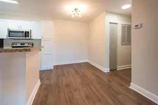 2906 S University Dr, Davie, FL 33328 - Photo 13
