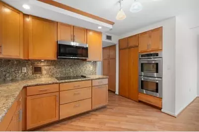 2816 N 46 Avenue #J482, Hollywood, FL 33021 - Photo 17