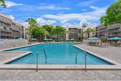 4816 N 46 Avenue #J482, Hollywood, FL 33021 - Photo 33