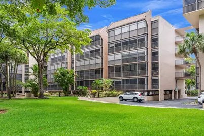 2816 N 46 Avenue #J482, Hollywood, FL 33021 - Photo 1