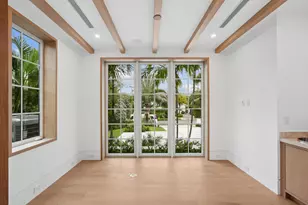 125 Worth Ct N, West Palm Beach, FL 33405 - Photo 9