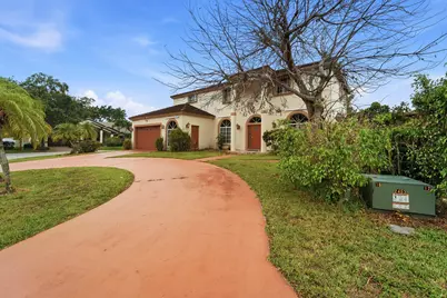 10710 NW 54th Place, Coral Springs, FL 33076 - Photo 3