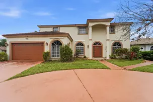 10710 NW 54th Pl, Coral Springs, FL 33076 - Photo 1