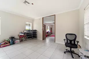 10710 NW 54th Pl, Coral Springs, FL 33076 - Photo 19