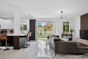 1374 Canary Island Dr, Weston, FL 33327 - Photo 9