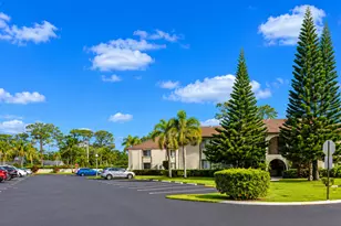 303 Knotty Pine Cir, Greenacres, FL 33463 - Photo 21