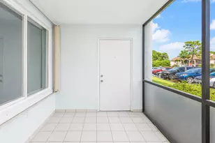 303 Knotty Pine Cir, Greenacres, FL 33463 - Photo 19