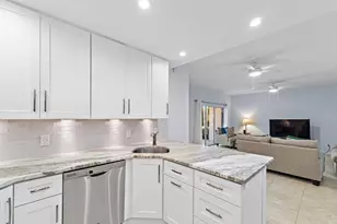 2605 N Fairway Dr Dr N, Jupiter, FL 33477 - Photo 17