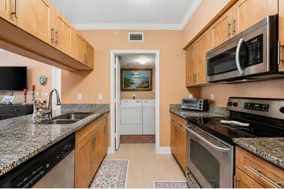 6529 Emerald Dunes Drive #106, Royal Palm Beach, FL 33411 - Photo 7