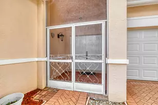180 Caribe Ct, Greenacres, FL 33413 - Photo 3