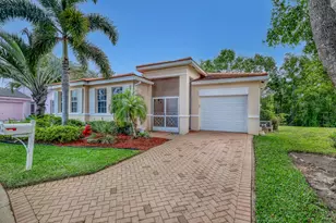 180 Caribe Ct, Greenacres, FL 33413 - Photo 1