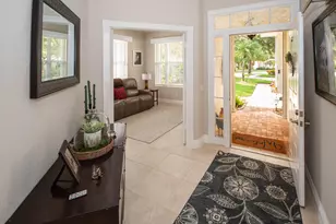 146 Lost Bridge Dr, Palm Beach Gardens, FL 33410 - Photo 9