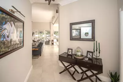 146 Lost Bridge Drive, Palm Beach Gardens, FL 33410 - Photo 7