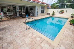 146 Lost Bridge Dr, Palm Beach Gardens, FL 33410 - Photo 29