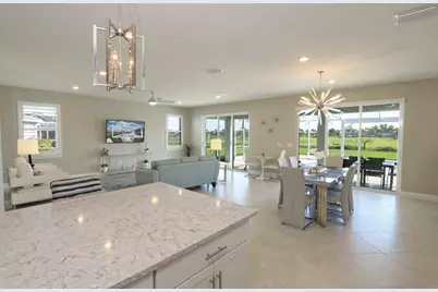 10205 SW Pervenche Lane, Port Saint Lucie, FL 34987 - Photo 9