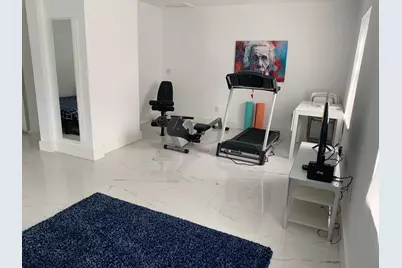 9007 NE 10th Avenue NE, Miami, FL 33138 - Photo 25