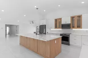 21326 Campo Allegro Dr, Boca Raton, FL 33433 - Photo 9
