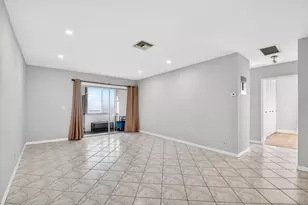 2783 Dudley Dr E, West Palm Beach, FL 33415 - Photo 13