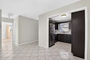 2783 Dudley Dr E, West Palm Beach, FL 33415 - Photo 11