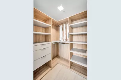 77 SE 5th Street #2714, Miami, FL 33131 - Photo 21