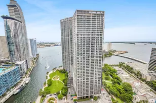 77 SE 5th St, Miami, FL 33131 - Photo 1